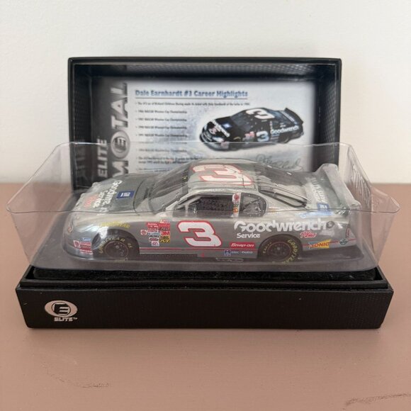 Dale Earnhardt #3 Goodwrench Service Plus NASCAR Diecast 1:24 Scale Elite Series - Picture 1 of 10